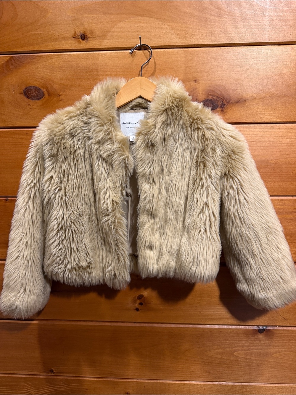 Janie and Jack Festive Faux Fur Coat size 7-8, LIKE NEW